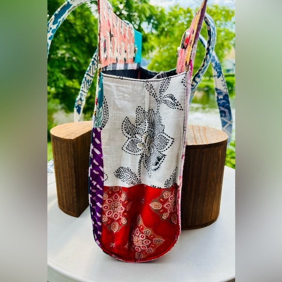 New Vibrant Unique Quilted Colorful Patchwork Tote Bag Sturdy Construction - Picture 6 of 14